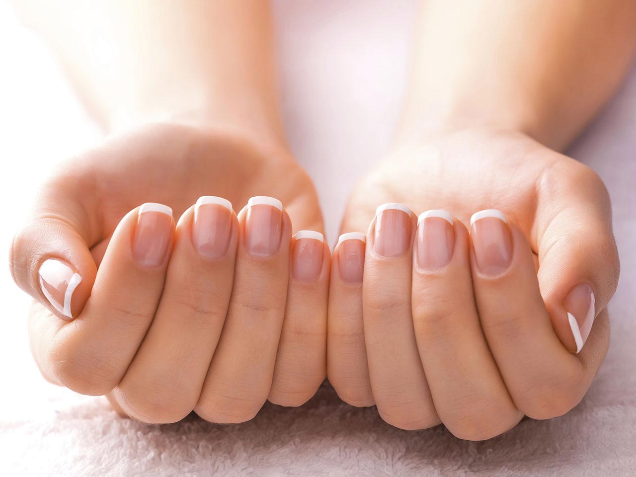 5 Essential Tips for Healthy, Strong Nails