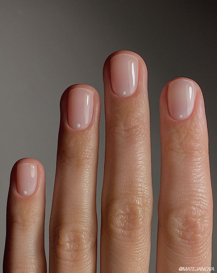 Soap Nails 2025: The Clean Girl Manicure Trend Everyone Loves
